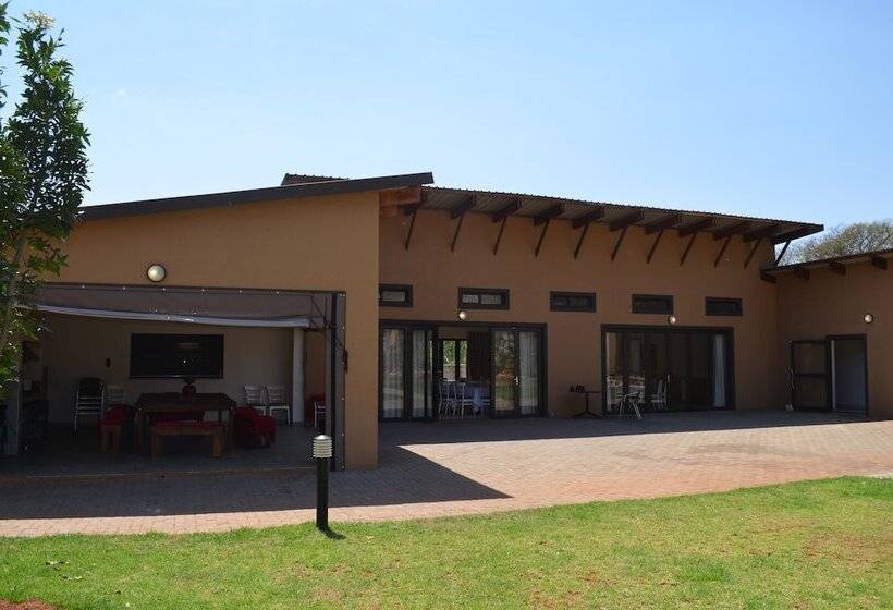 ペンション Manor Hills Guest Lodge