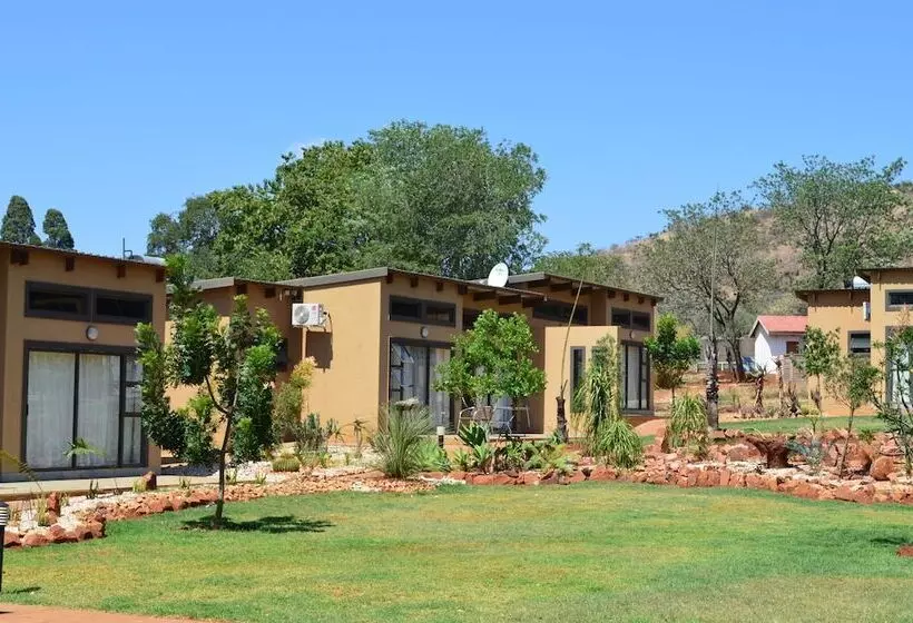 Majatalo Manor Hills Guest Lodge