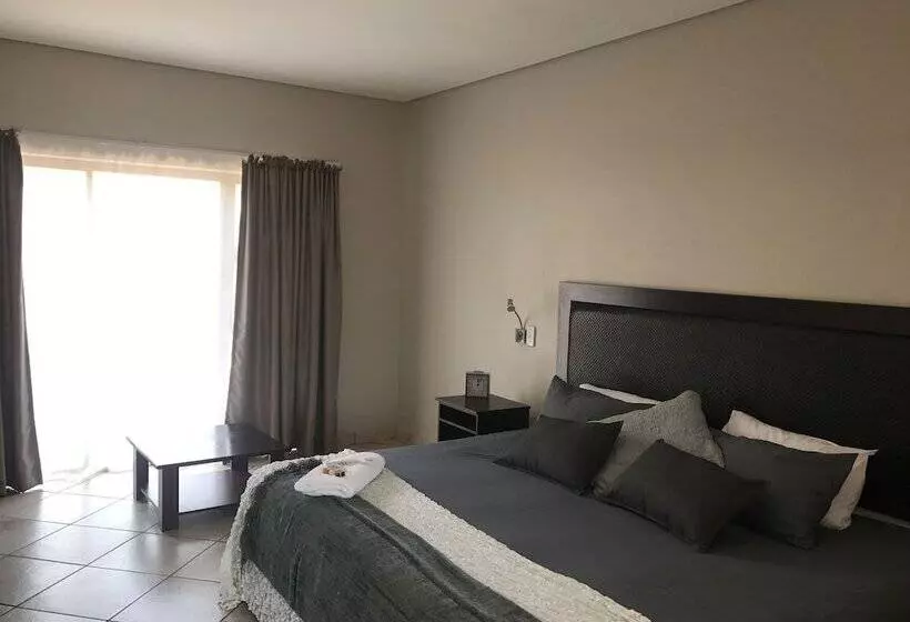 Majatalo Manor Hills Guest Lodge
