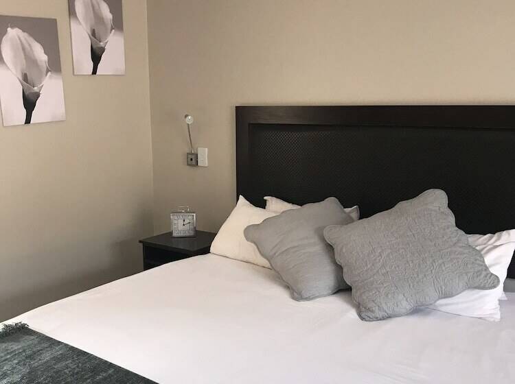 ペンション Manor Hills Guest Lodge