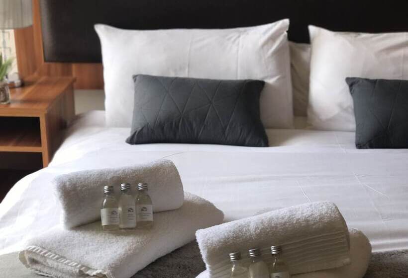 ペンション Manor Hills Guest Lodge