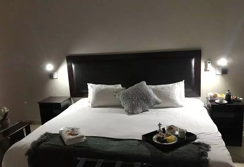 Majatalo Manor Hills Guest Lodge