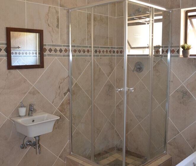 ペンション Manor Hills Guest Lodge