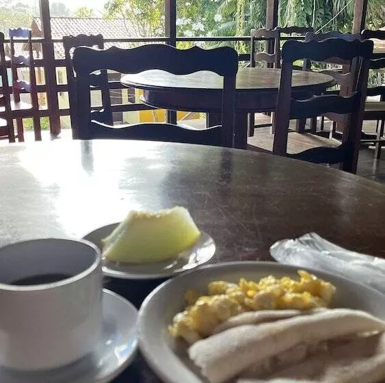 Pensão Pousada La Maison Du Baron