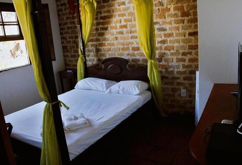 ペンション Pousada La Maison Du Baron