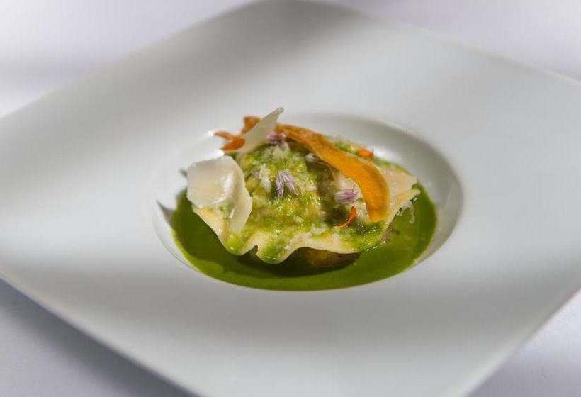 פנסיון Tannery Townhouse