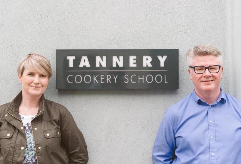 פנסיון Tannery Townhouse