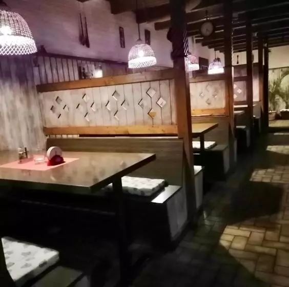 ペンション Záboj Restaurant