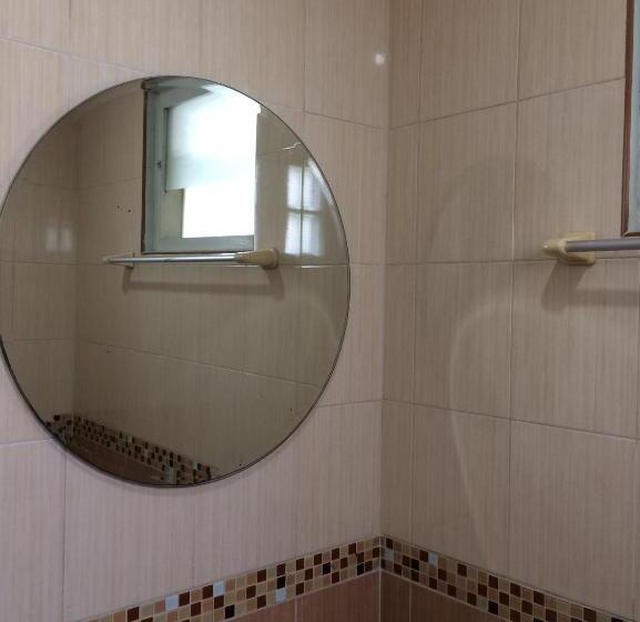 Burapha Bangsaen Garden Apartment