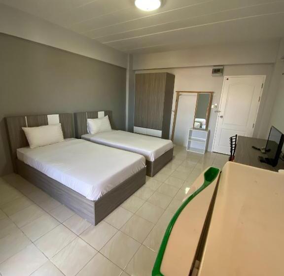 Burapha Bangsaen Garden Apartment