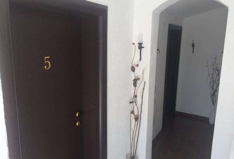 پانسیون Hostel Oldtown