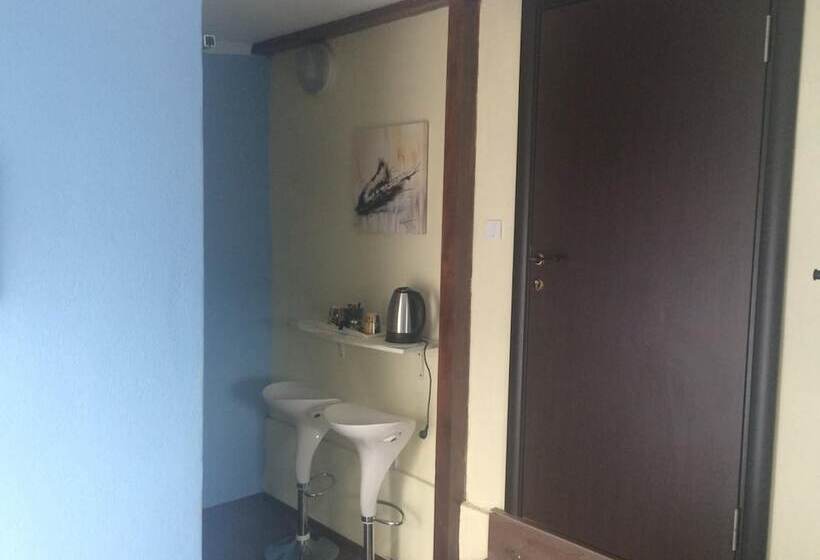 پانسیون Hostel Oldtown