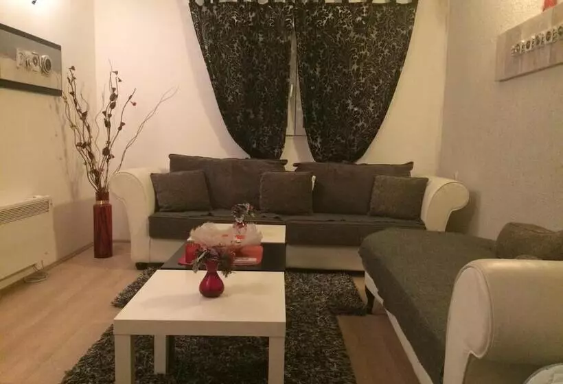 پانسیون Hostel Oldtown