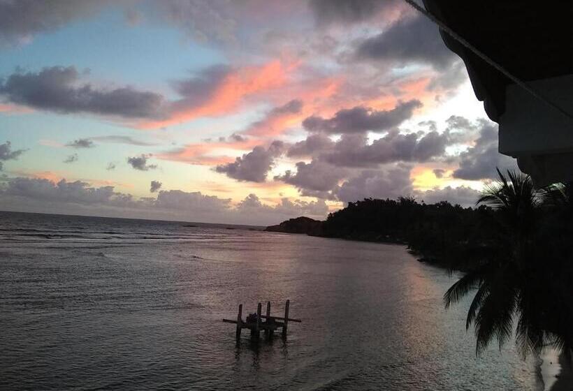 پانسیون Calibishie Sandbar