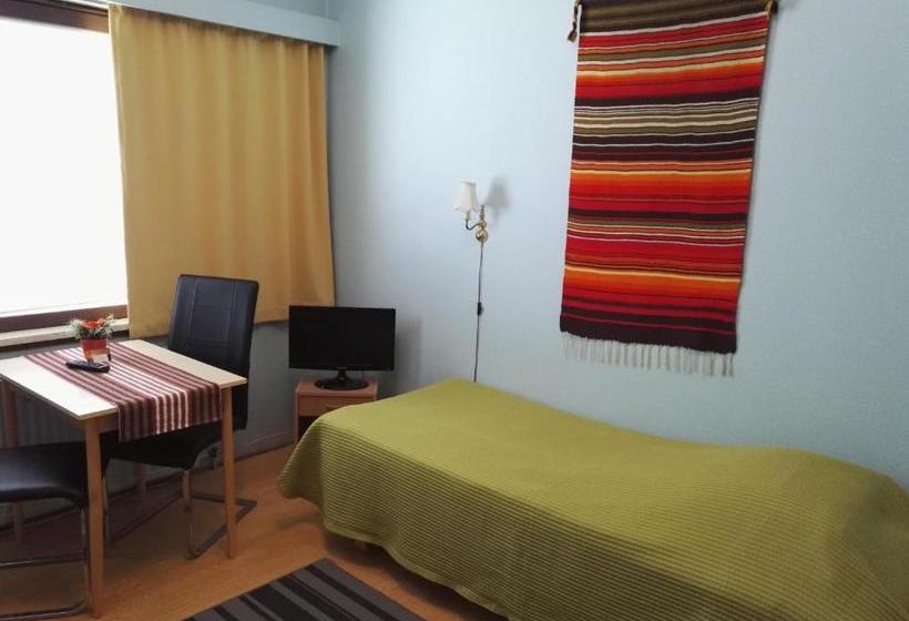 پانسیون Guesthouse Outa