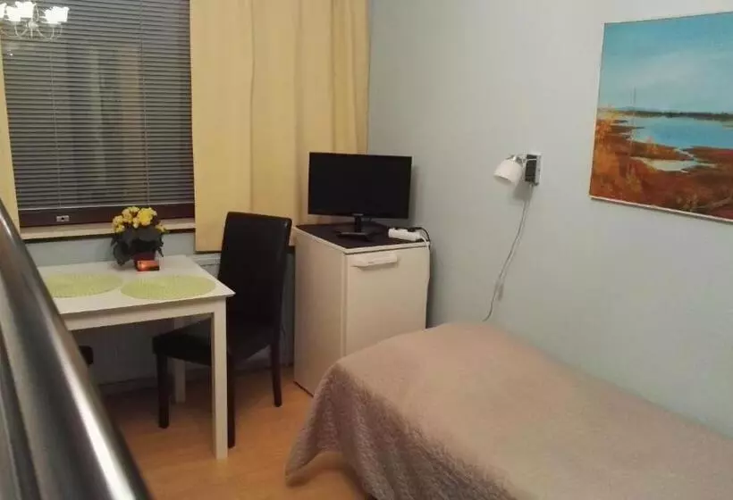 ペンション Guesthouse Outa