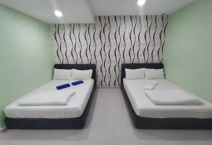 ペンション Leaf Guest House