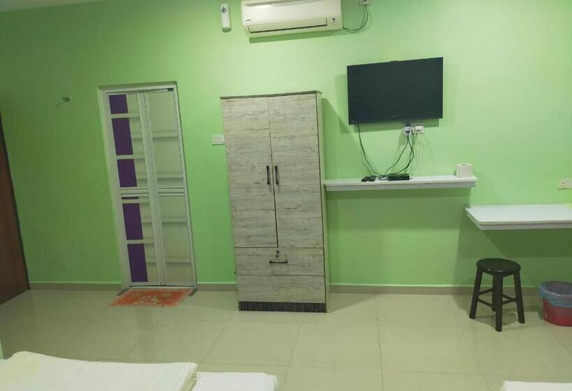 Pensão Leaf Guest House