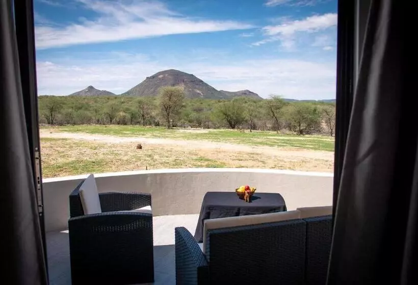 پانسیون Otjohotozu Guestfarm