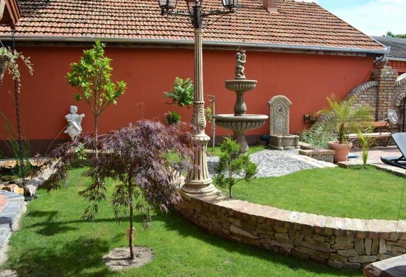 פנסיון Villa Medici Vendégház