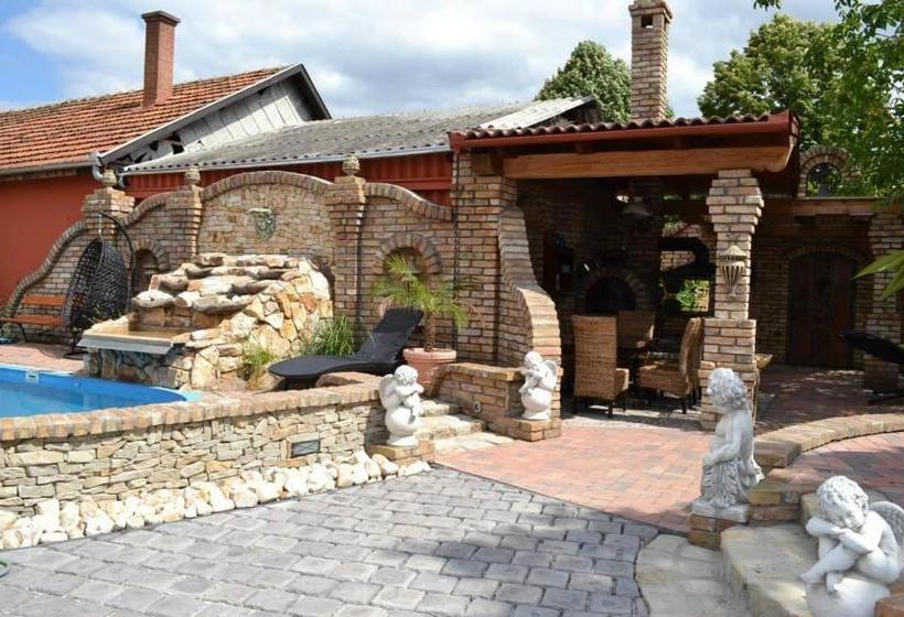 פנסיון Villa Medici Vendégház