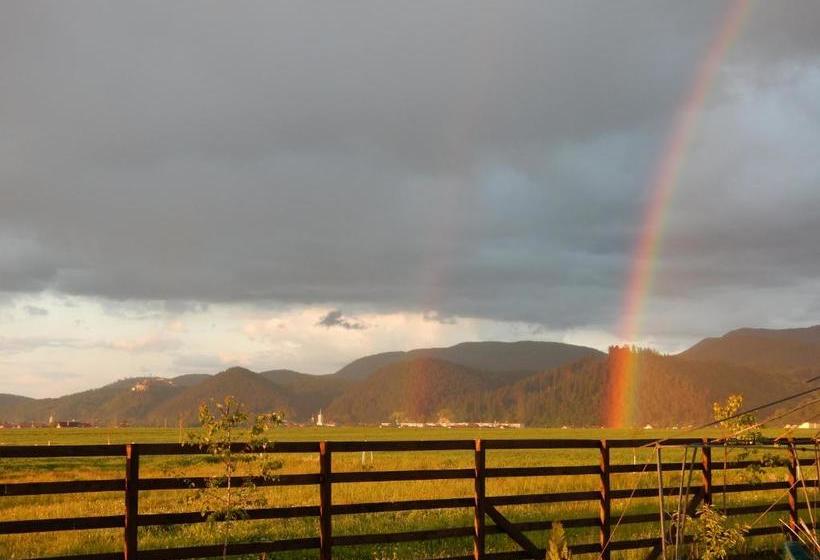 Pensiunea Cetatea Craiului