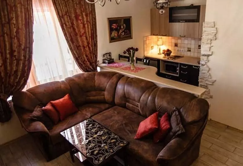 Retkeilymaja Mini Hotel Glove House