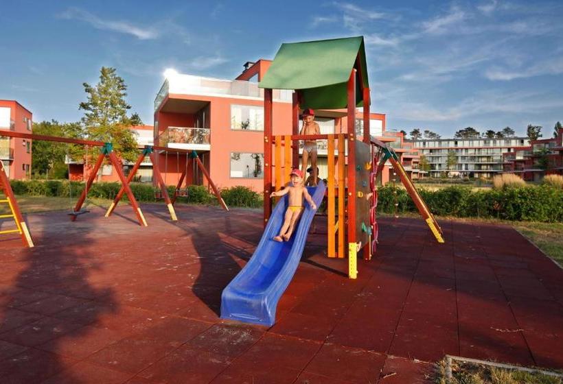 Bl Yachtclub & Apartments