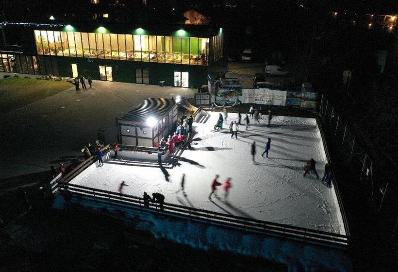 Bl Yachtclub & Apartments