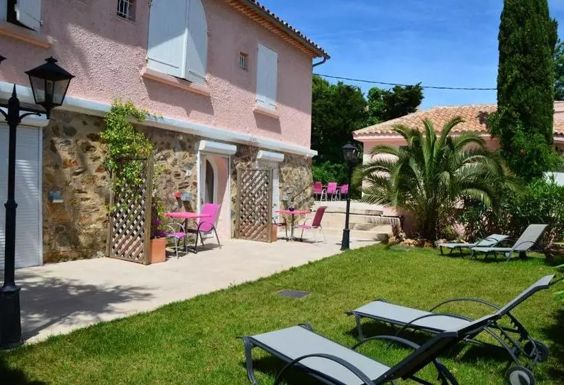 Hotelli Villa Des Anges