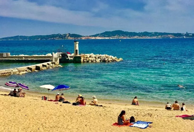 Hotelli Villa Des Anges