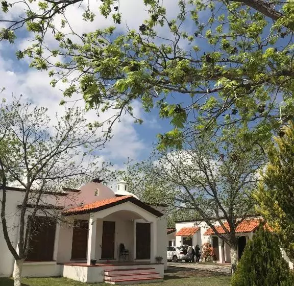 La Ilusión Hotel Campestre Y Balneario