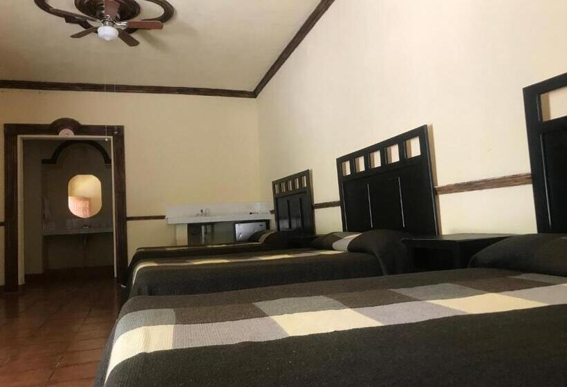 La Ilusión Hotel Campestre Y Balneario