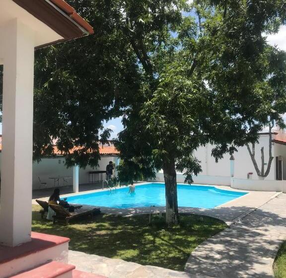 La Ilusión Hotel Campestre Y Balneario