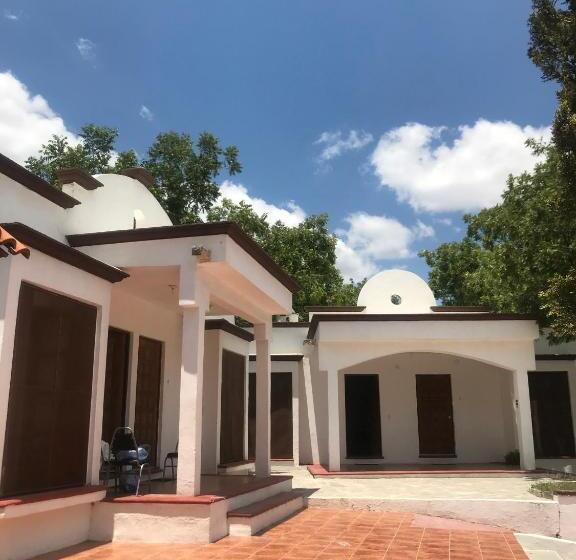 La Ilusión Hotel Campestre Y Balneario