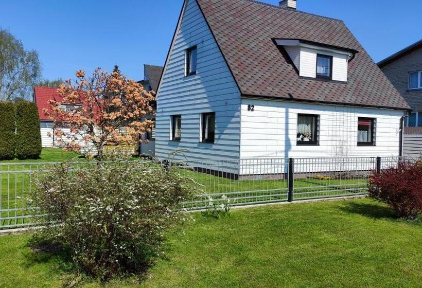 پانسیون Aisa Guesthouse