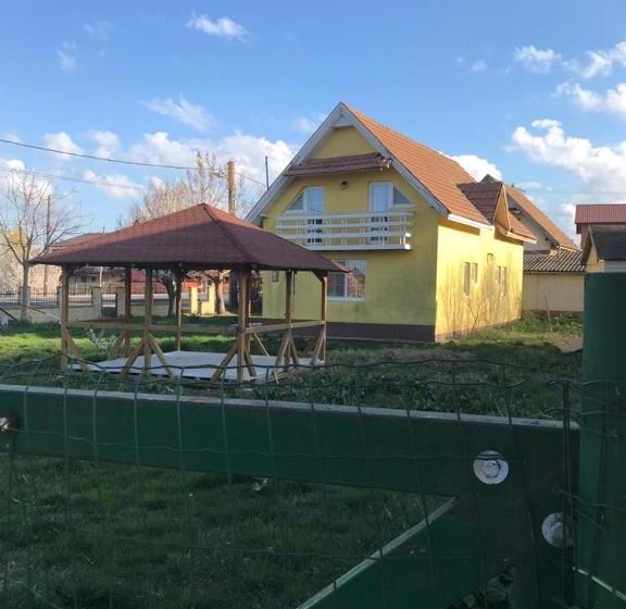 ペンション Casa Dexter