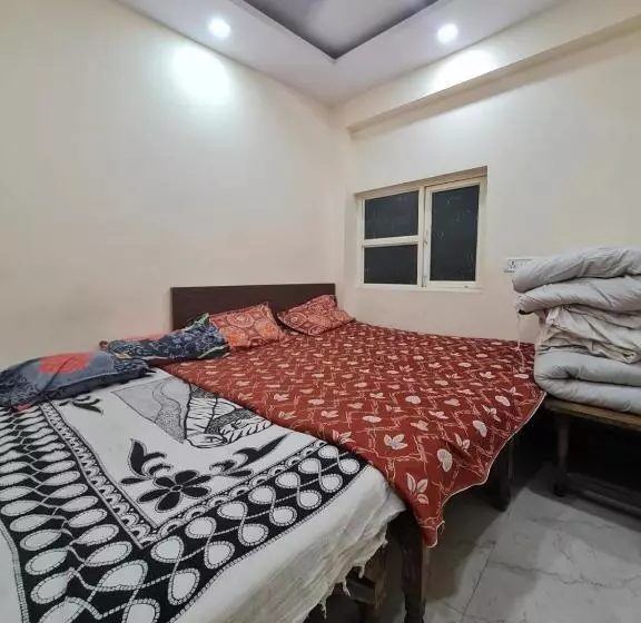 Majatalo Ever Green Guest House Travel Pg