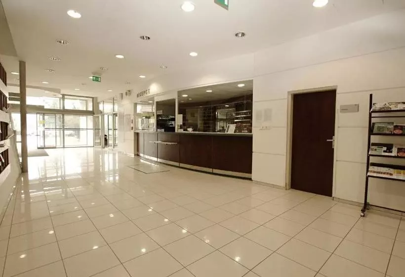 Majatalo Kolej Akademie