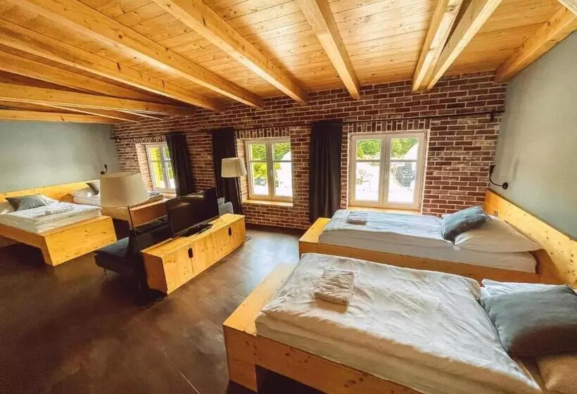 Majatalo Pivovar Kocour