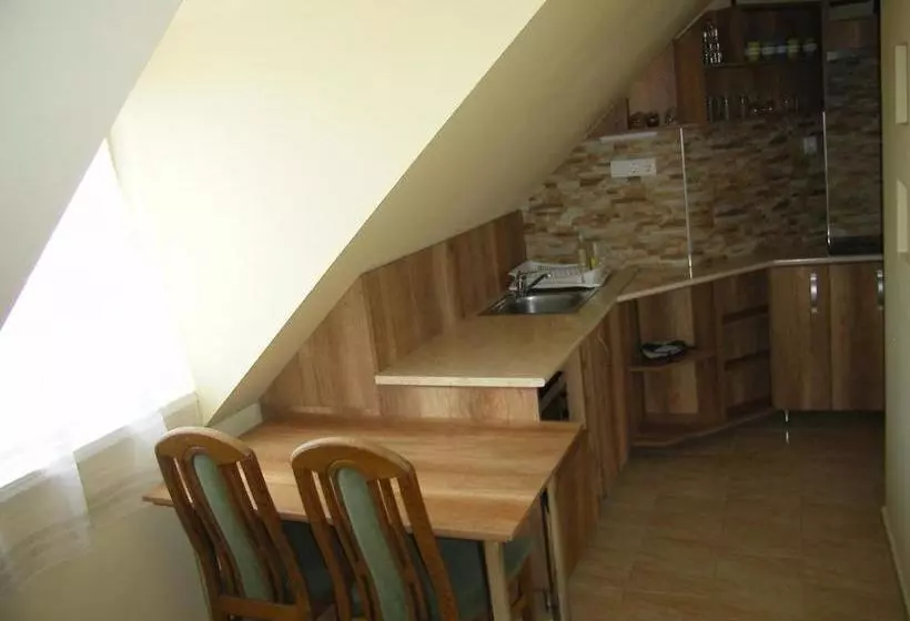 پانسیون Pálma Apartmanház Harkány