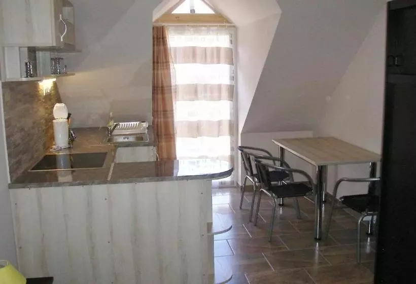 پانسیون Pálma Apartmanház Harkány