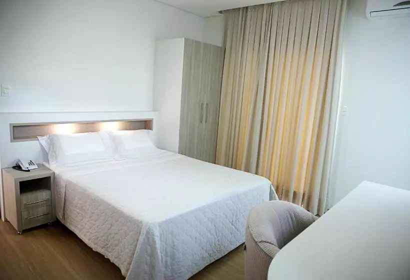 ペンション Pousada Lena Rosa