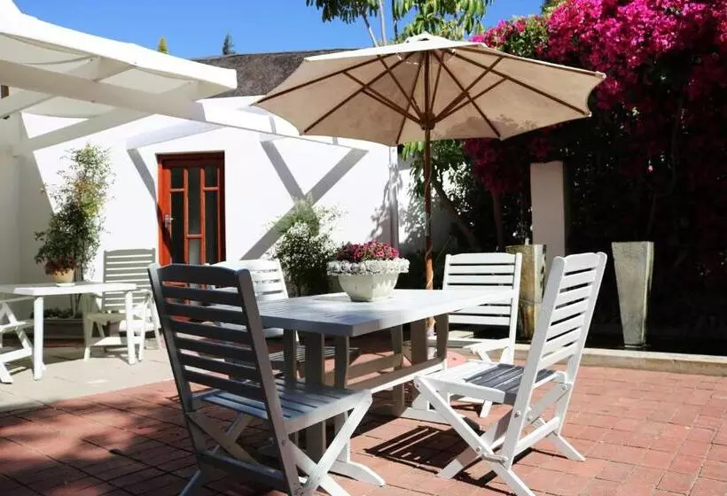 Majatalo Randrivier Guest House