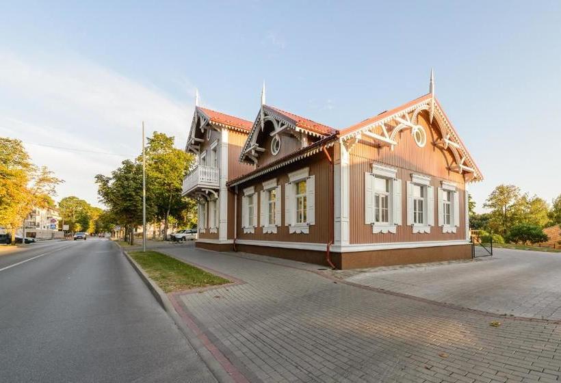 پانسیون Vila Arnika