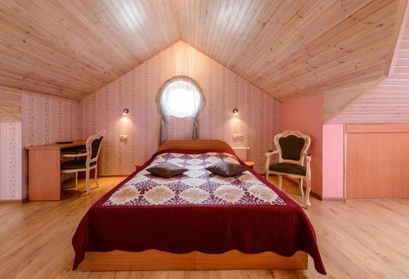 پانسیون Vila Arnika