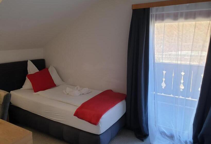 펜션 Weisses Rössel Cavallo Bianco