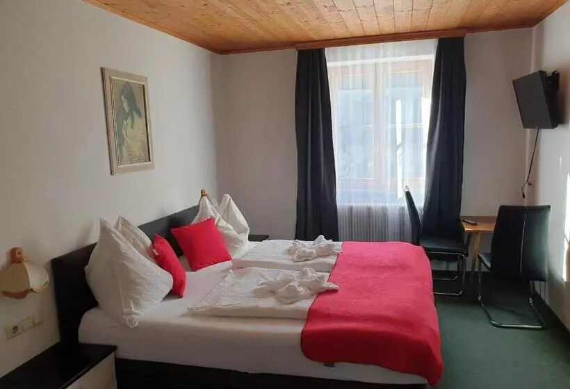 ペンション Weisses Rössel Cavallo Bianco