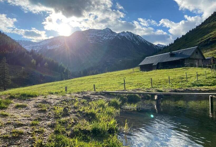 فندق صغير Gasthof Zum Mohrn