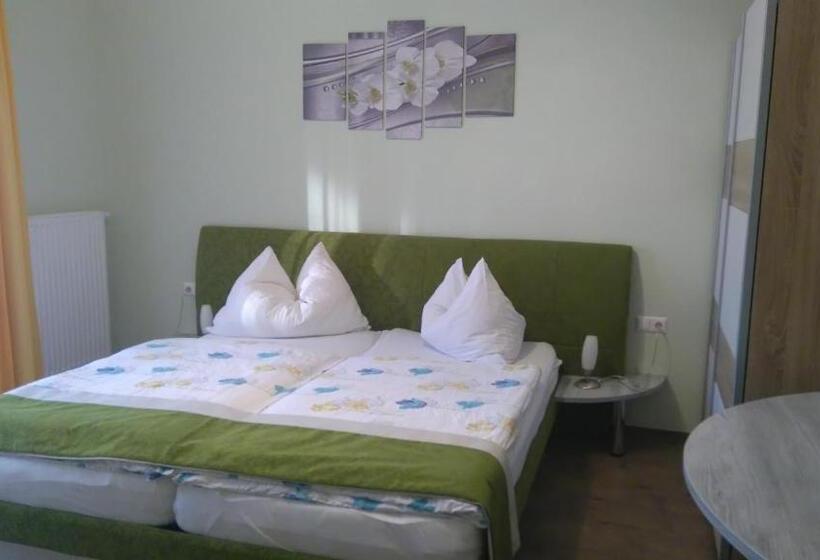 فندق صغير Gasthof Zum Mohrn